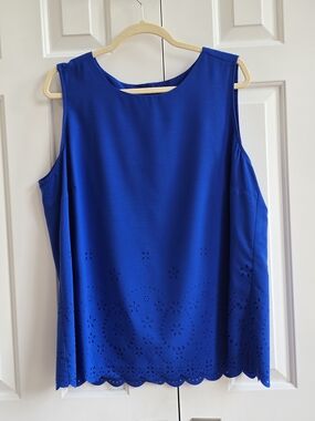 Roz & Ali Royal Blue Sleeveless Tank with Laser-Cut Scalloped Hem